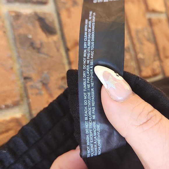 Theory wool blend joggers size medium - Picture 7 of 11